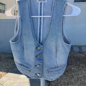 Rolla's light wash denim vest, size XS
